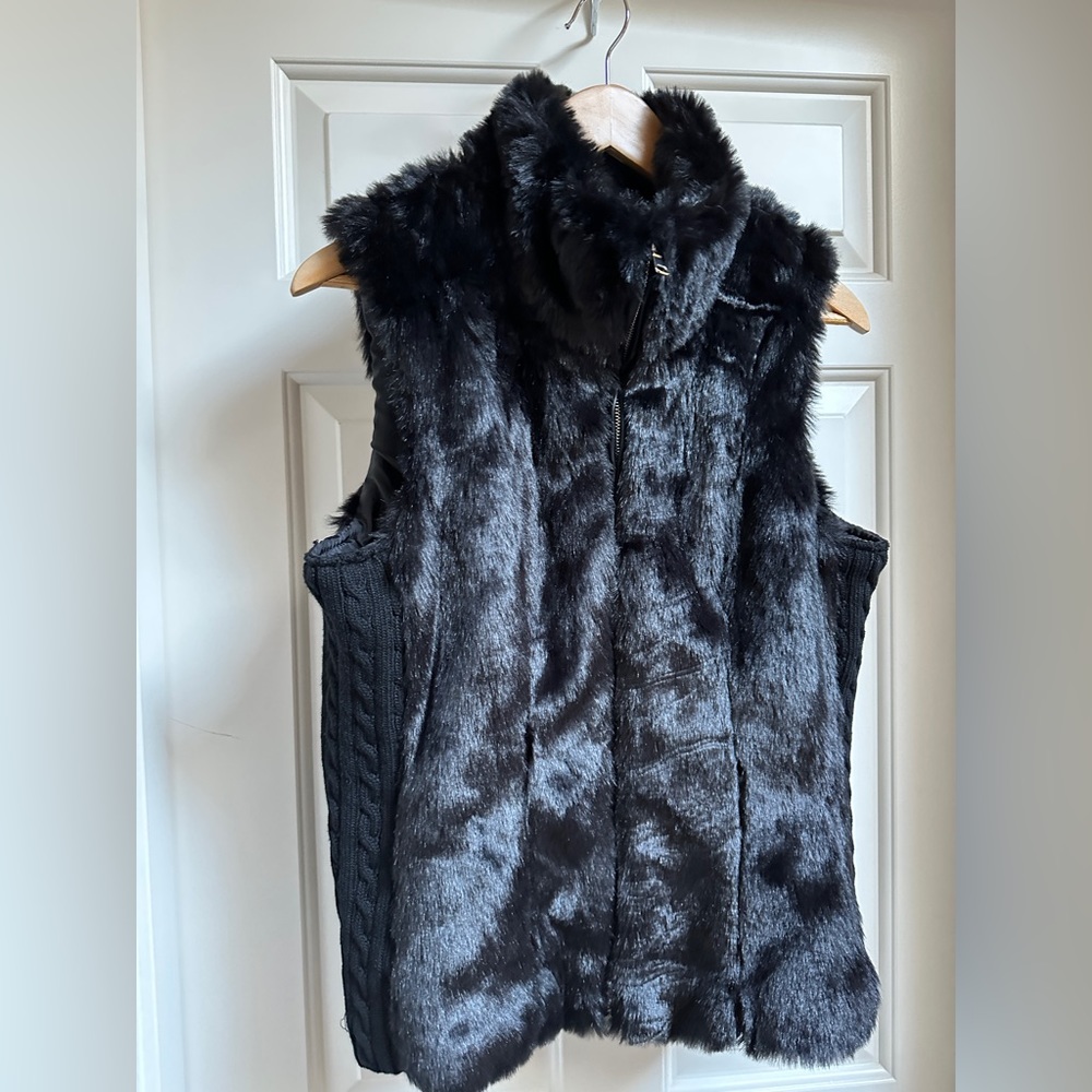 Faux Fur Black Vest with Crochet Side. Size Small